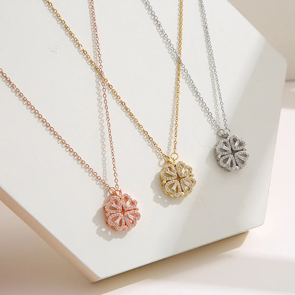 Collier en Trèfle - Coeurs Aimantés Plaqués Or