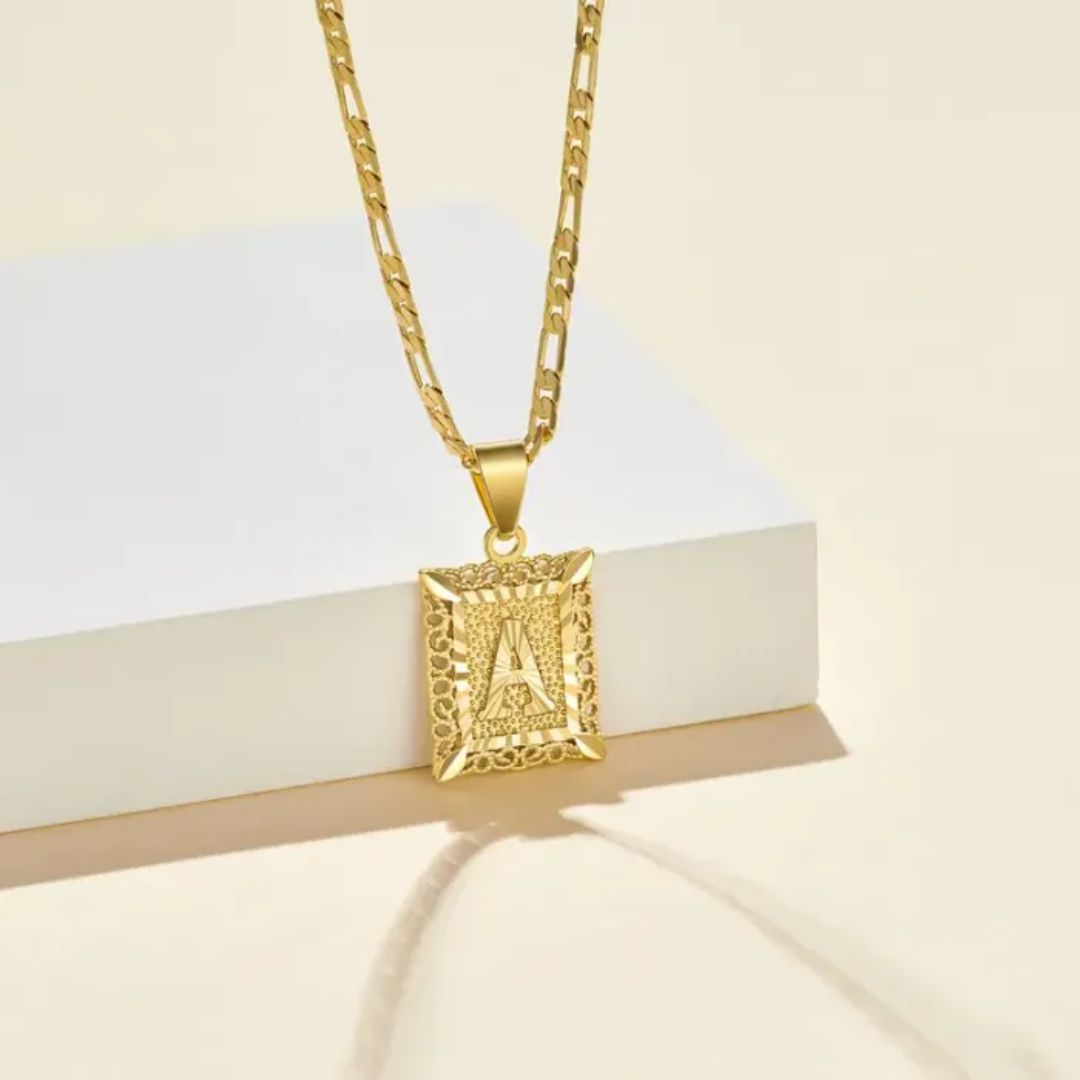 Collier Initiale - Or Jaune Lettre Personnalisé